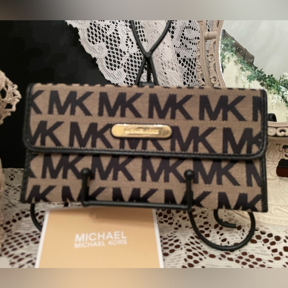 Michael Kors Black Leather Wallet